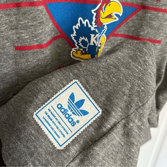 Adidas Kansas Jayhawks 1988 National Champions NCAA ShortSleeve T-Shirt XXL gray - Picture 4 of 7